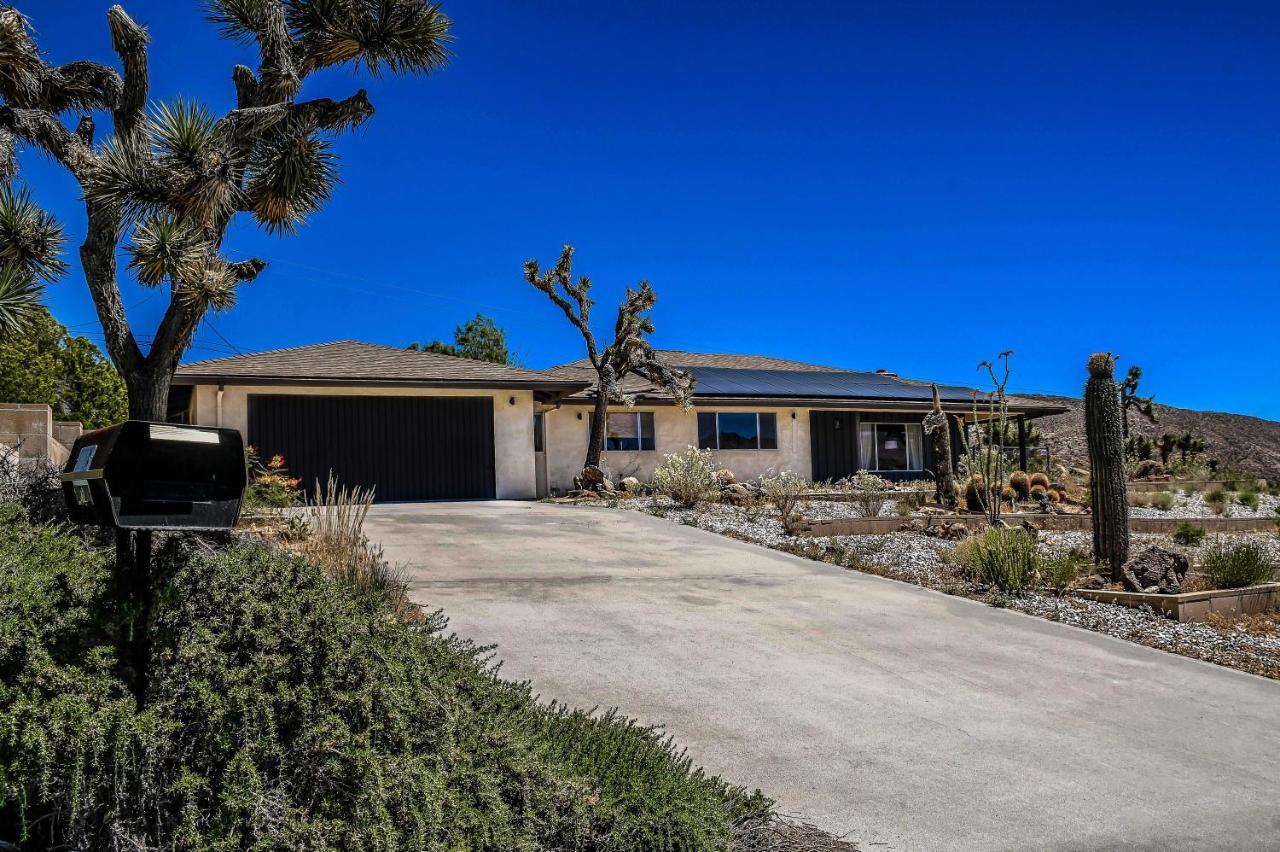 Mojave Desert Pied-A-Terre Юка Вали Екстериор снимка
